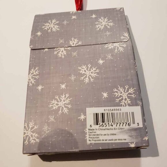 Cubic Zirconia 18" Adjustable "Mama" Necklace - Picture 2 of 4